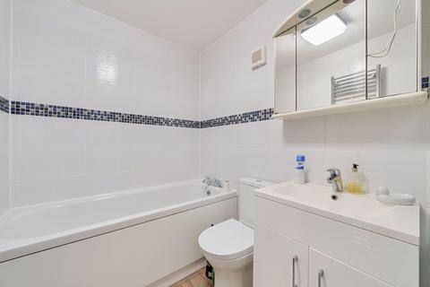 2 Newent Close, Carshalton, SM5 1LR