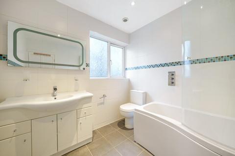 3 Acre Lane, Carshalton, SM5 3AA