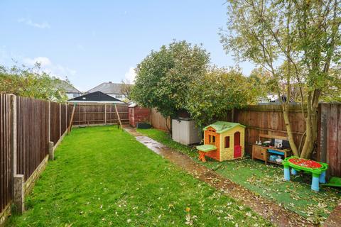 68 Nightingale Road, Carshalton, SM5 2EN