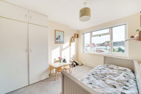 68 Nightingale Road, Carshalton, SM5 2EN