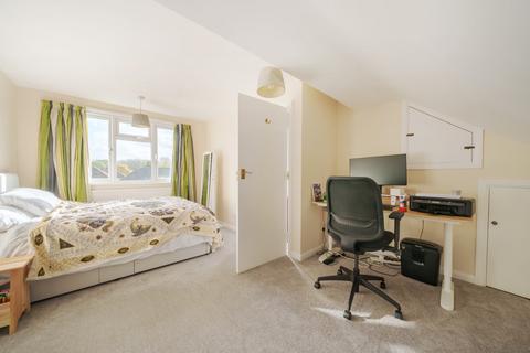 68 Nightingale Road, Carshalton, SM5 2EN