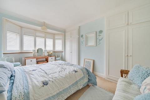 25 Meadow Road, Sutton, SM1 4NF
