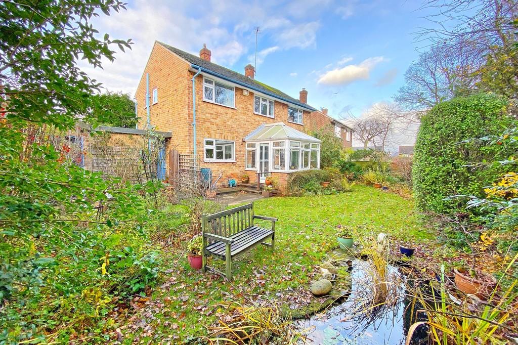 St Ronans Close, Harrogate 3 bed detached house for sale £550,000