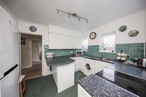 9 High Cross Fields, Crowborough, TN6 2SN