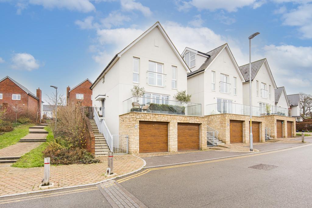 The Avenue, Tunbridge Wells 3 bed detached house for sale £650,000