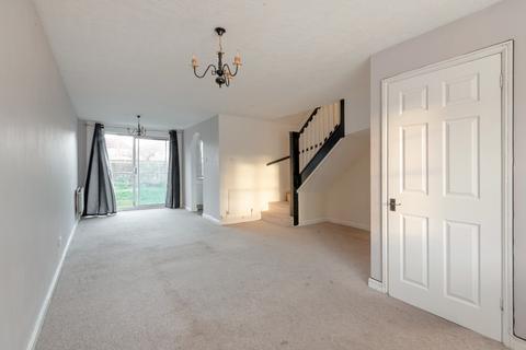 3 bedroom semi-detached house for sale, Westminster Close, Feltham