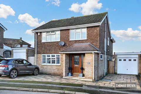 11 Arne Grove, Orpington, BR6 9TT