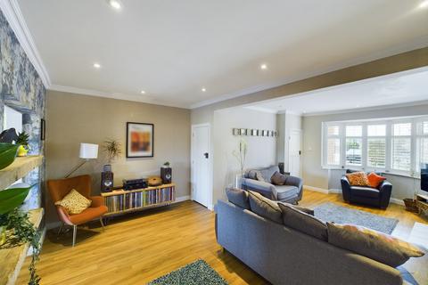 119 Beamhill Road, Stretton, Burton-on-trent, DE13 0AD