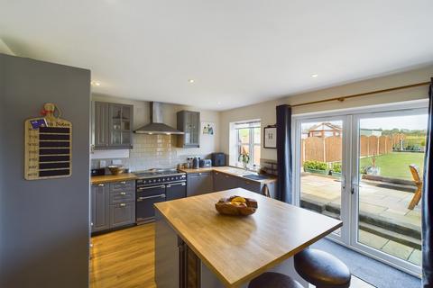 119 Beamhill Road, Stretton, Burton-on-trent, DE13 0AD