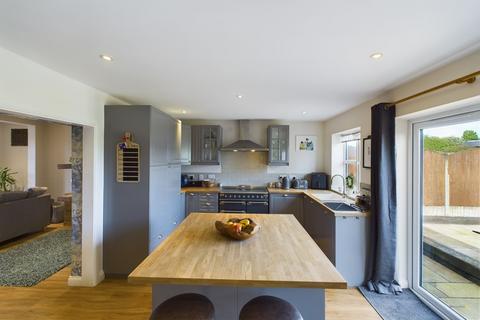 119 Beamhill Road, Stretton, Burton-on-trent, DE13 0AD