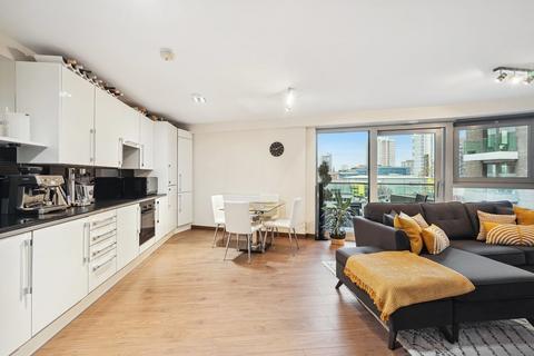 2 bedroom apartment for sale - Orbis Wharf, London SW11