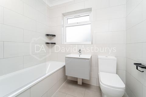 3 bedroom end of terrace house to rent, Boyton Close, Hornsey, London