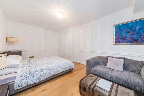 1 bedroom flat for sale, Duke Street, London