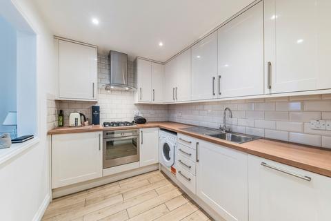 1 bedroom flat for sale, Duke Street, London