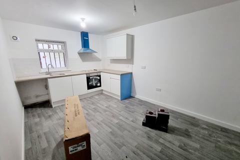 2 bedroom apartment to rent, Hardshaw Street, St. Helens, WA10