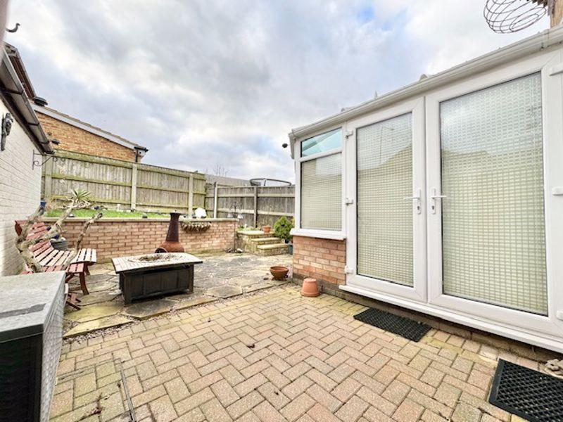 Rear patio to garden