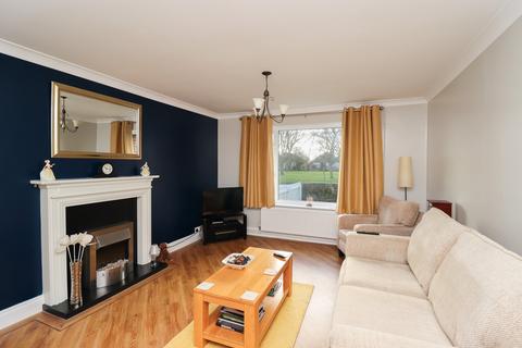 34 Silver Leys, Bentley, Ipswich, IP9 2BS