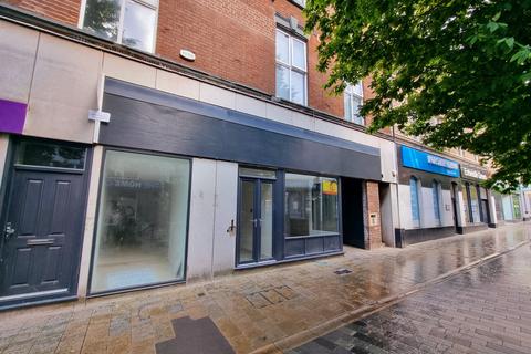 Shop to rent, Hardshaw Street, St. Helens, WA10