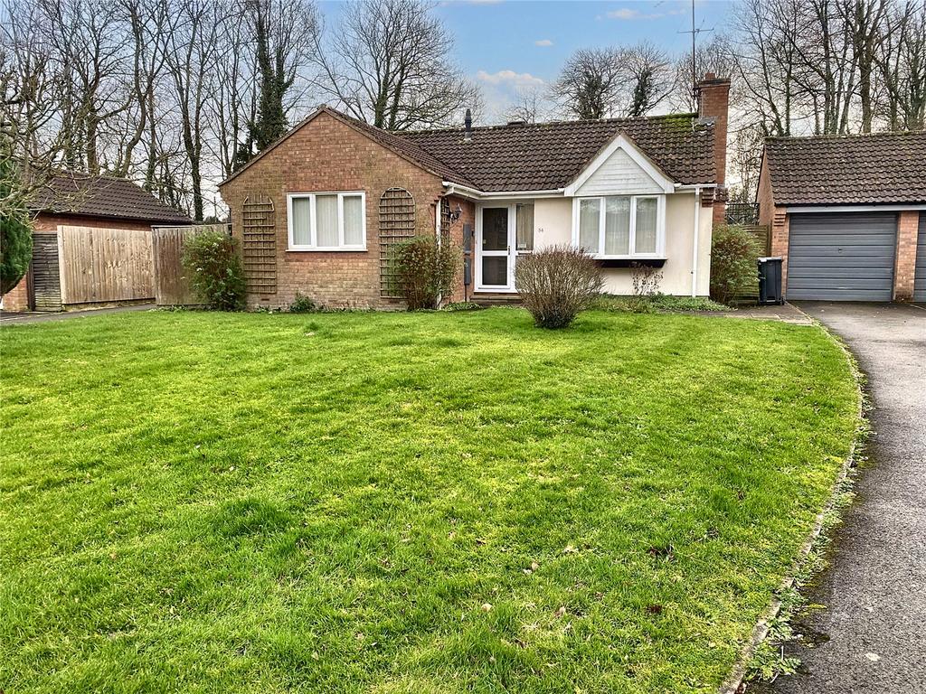 Beech Close, Willand, Cullompton, Devon, EX15 2 bed bungalow for sale