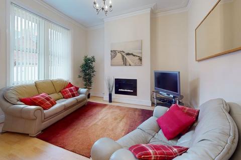 6 bedroom house to rent, Mundella Terrace, Newcastle Upon Tyne NE6