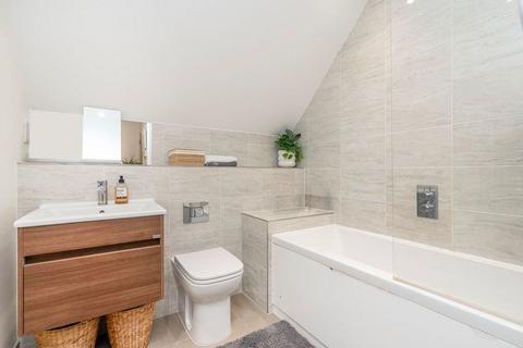 undefined, Hook Road, Chessington KT9