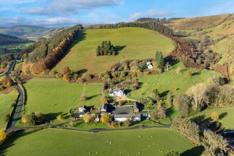 5 bedroom detached house for sale, Penybont Road, Whitton, Knighton, Powys, LD7