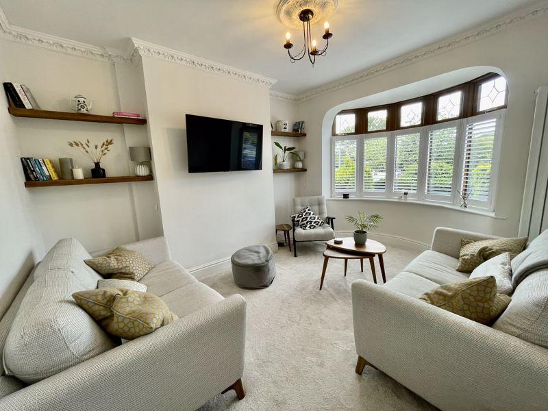 Newbrook Road, Over Hulton, Bolton 3 bed semidetached house £1,300