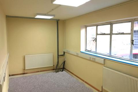 Office to rent, High Street, Selsey