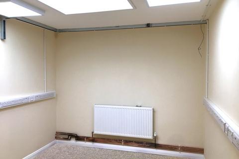 Office to rent, High Street, Selsey