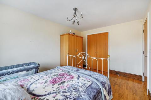 10 Pelham Place, London, W13 0HT