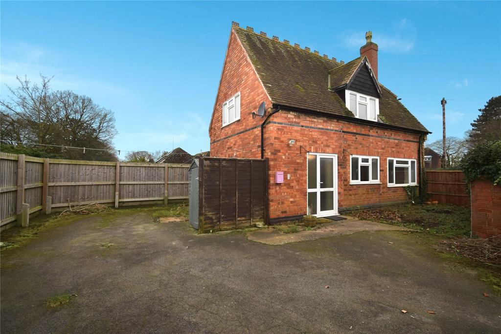 Gainsborough Road, Winthorpe, Newark... 3 bed link detached house for