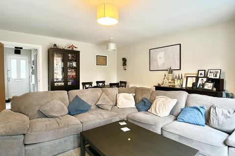 105 Invicta Road, Dartford, DA2 6AY