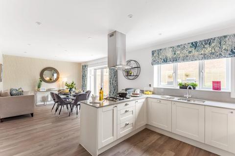 4 bedroom detached house for sale - Plot 63, The Curridge at Bishop's Gardens, Winchester Road PO17