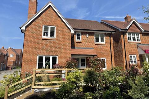 4 bedroom detached house for sale, Plot 63, The Curridge at Bishop's Gardens, Winchester Road PO17