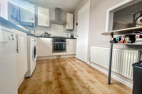 2 bedroom flat to rent, Lilac Court, Cambridge