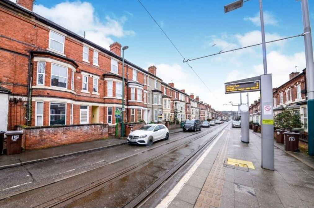 Noel Street, Nottingham 2 bed apartment £725 pcm (£167 pw)