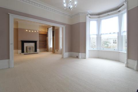 undefined, Beaconsfield Place, Top Floor, AB15