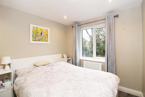 29 Clowser Close, Sutton, SM1 4TP