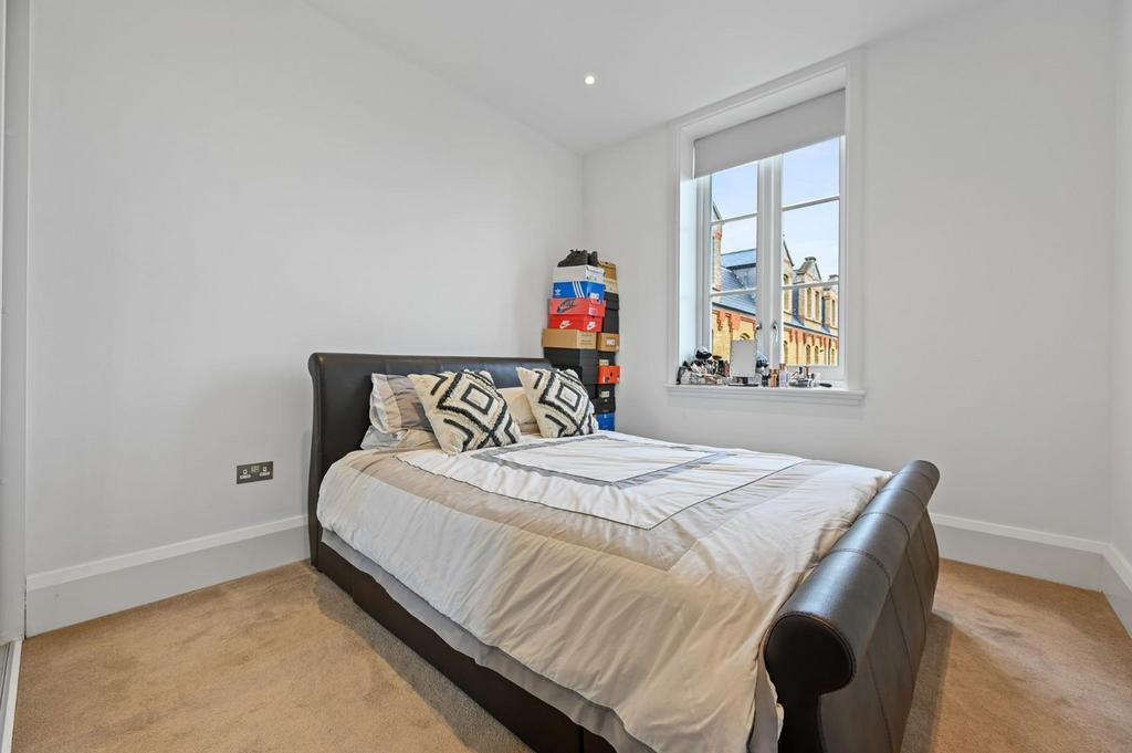 TEC - 5 Elmbridge Court - Bedroom A3 (1).jpg