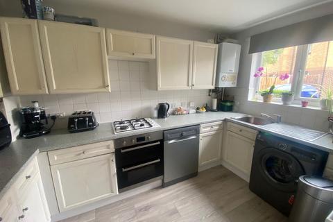 2 bedroom terraced house for sale, Heaton Close, London