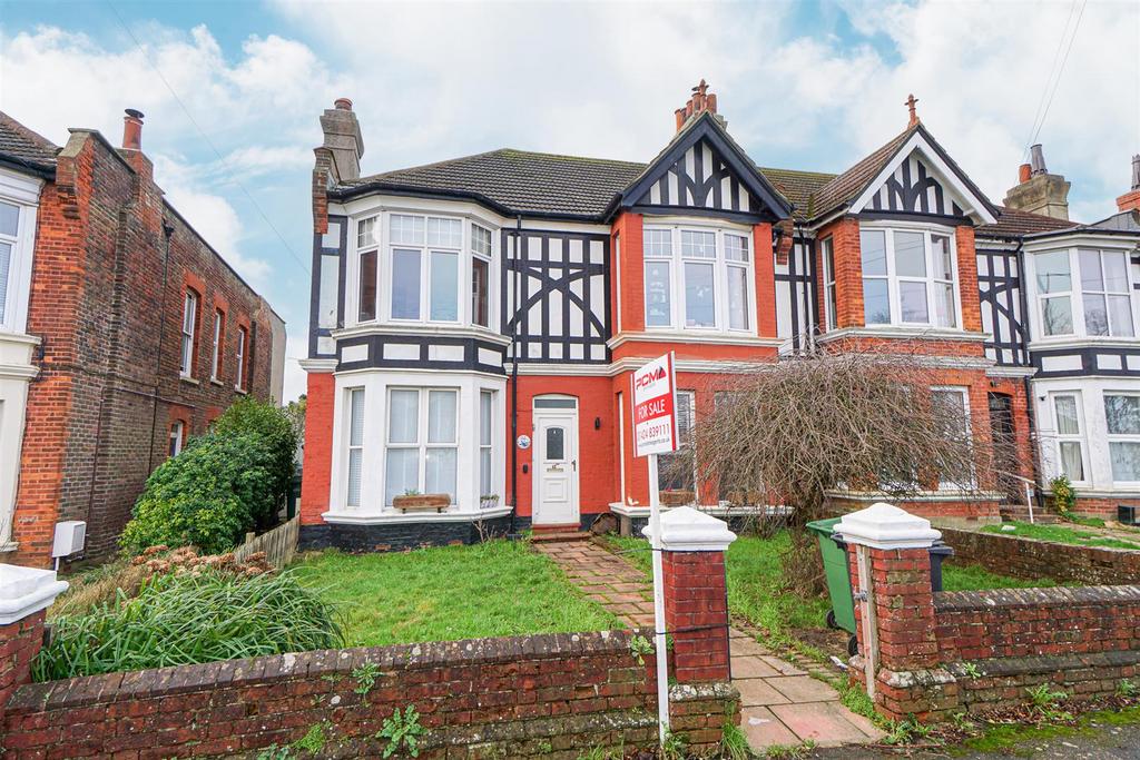 Priory Avenue, Hastings 3 bed for sale £375,000