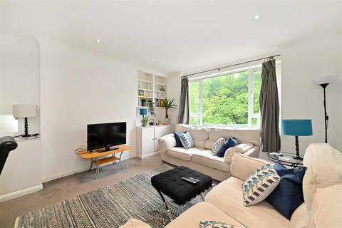 3 bedroom apartment for sale, Maida Vale, London W9