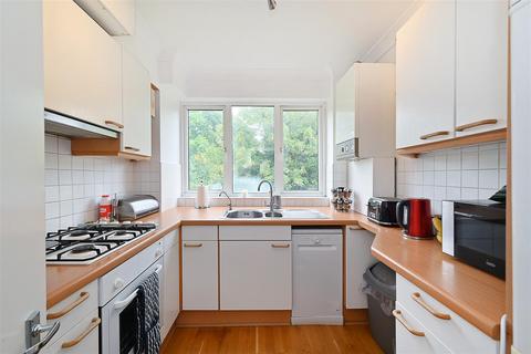 3 bedroom apartment for sale, Maida Vale, London W9