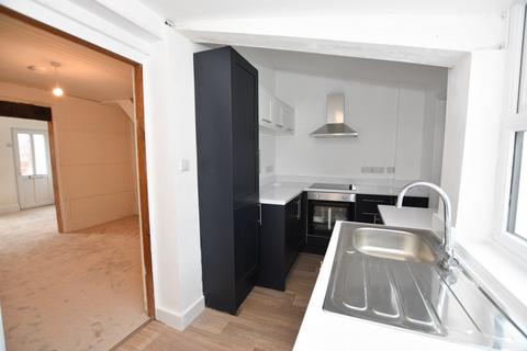 2 Carn View Terrace, Redruth, TR15 1NE