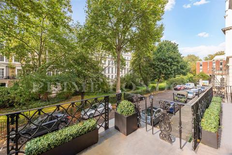 1 bedroom apartment for sale, 9 Rutland Gate, Knightsbridge SW7