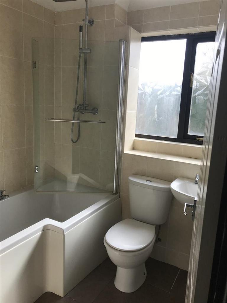 9 Two Bath.jpg