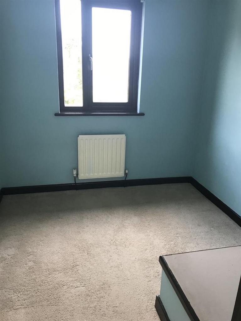 9 Two Penny Hay Bed 3.jpg