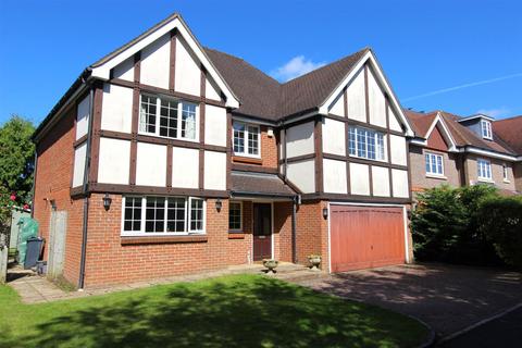 4 bedroom detached house for sale, Brighton Road, Banstead