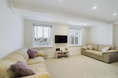 1 bedroom flat for sale, Addington Road, South Croydon