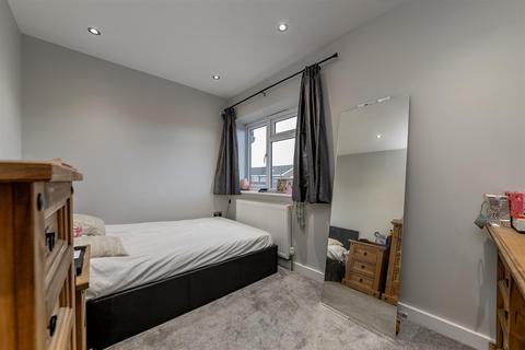 1a Chantry Lane, London Colney, St Albans, AL2 1JT